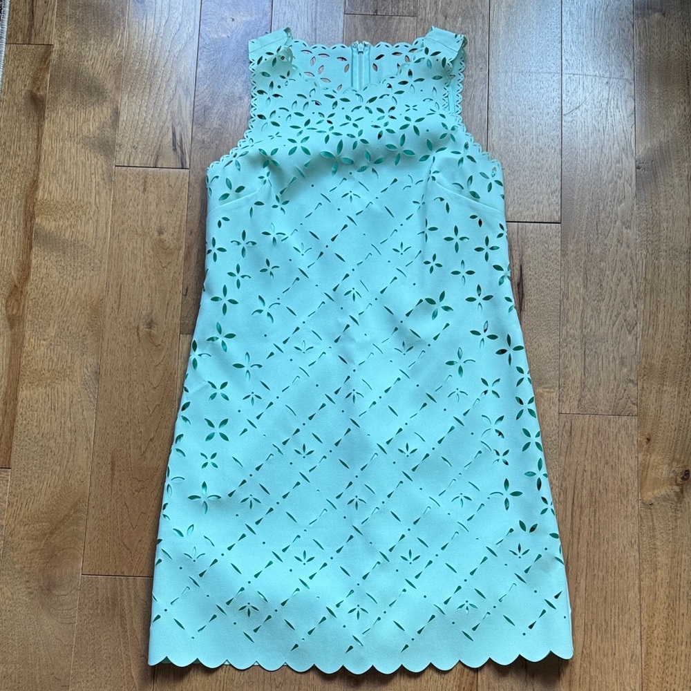 Sleeveless Eyelet Dress - Mint Green